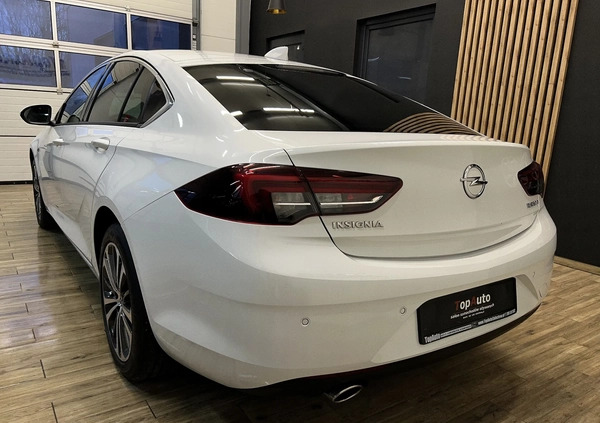 Opel Insignia cena 68900 przebieg: 142000, rok produkcji 2018 z Stronie Śląskie małe 704